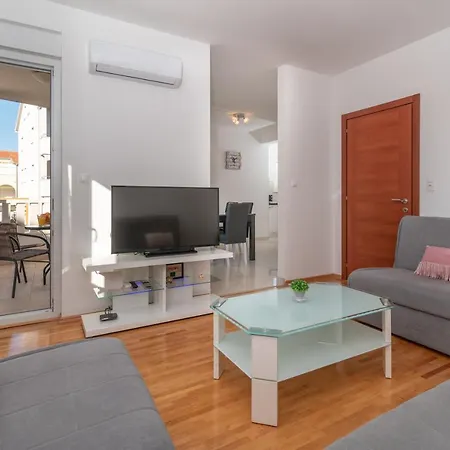 Apartment Paty&inky Trogir